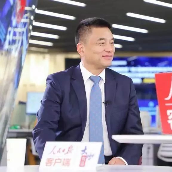 刘永好两会首提“绿领”,他和金领、白领有啥区别?