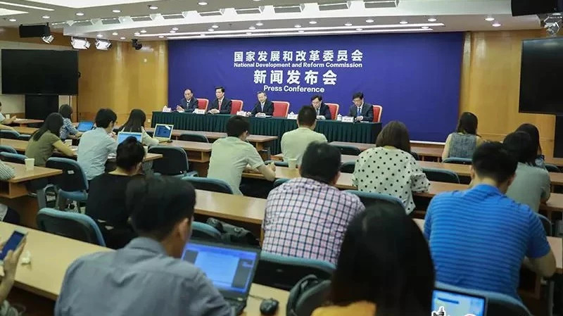 【PPP头条】发改委五个措施解决民间投资“不能投”“不敢投”“不知道哪里投”问题